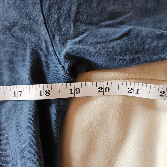 The Mountain Dinosaur Brontosaurus Graphic Tee Youth Xl - Picture 4 of 6